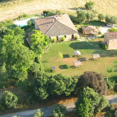 Farm stay Agriturismo Colle Di Mezzo Montefollonico