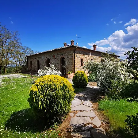 Agriturismo Colle Di Mezzo Farm stay