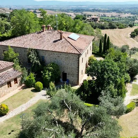 Agriturismo Colle Di Mezzo Farm stay Montefollonico