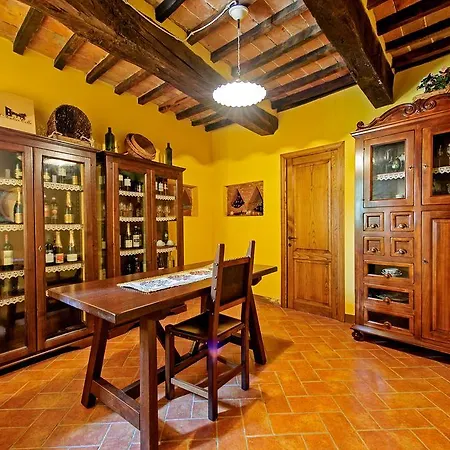 Agriturismo Colle Di Mezzo *