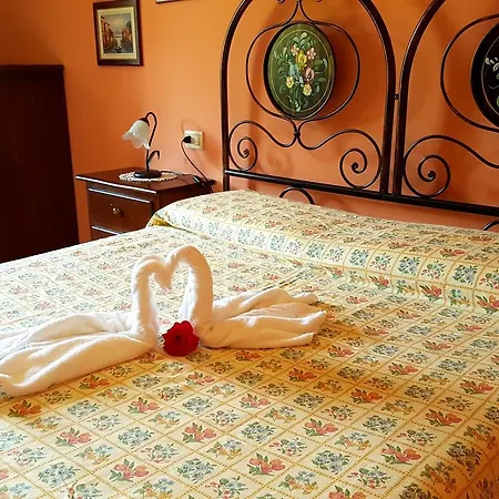 Farm stay Agriturismo Colle Di Mezzo Montefollonico
