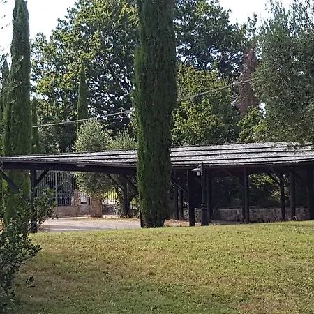 Agriturismo Colle Di Mezzo Montefollonico